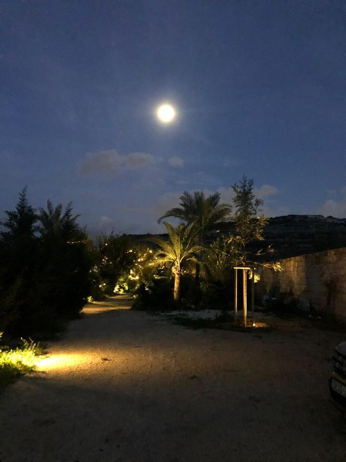 Sunset Oasis Villa L-Imgarr Exterior photo
